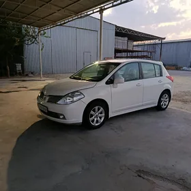 Nissan Versa 2009