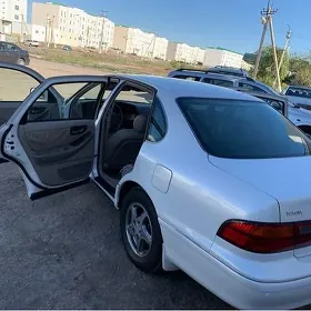 Toyota Avalon 1999