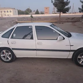 Opel Vectra 1989