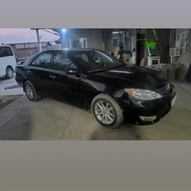 Toyota Camry 2005