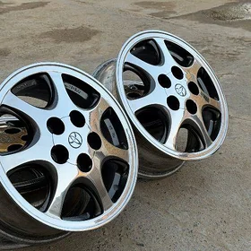 Diska 15 lik...Toyota
