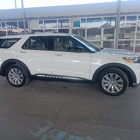 Ford Explorer 2021