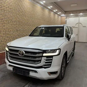 Toyota Land Cruiser 2025