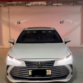 Toyota Avalon 2019