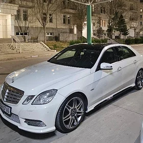 Mercedes-Benz E350 2009