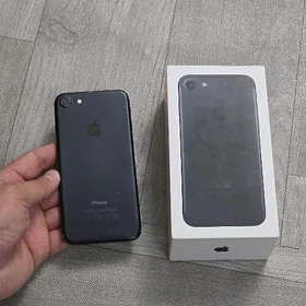 IPhone 7. 128GB