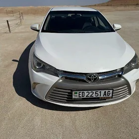 Toyota Camry 2016