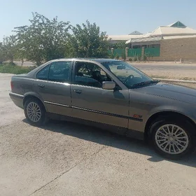 BMW 320 1991