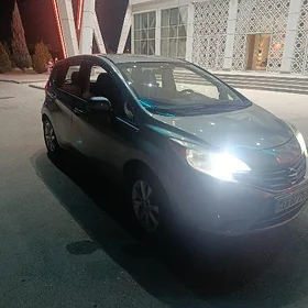 Nissan Versa Note 2013