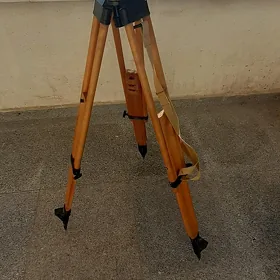 Distomat agaç ştatiw