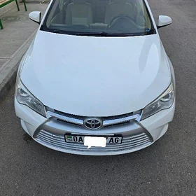 Toyota Camry 2017