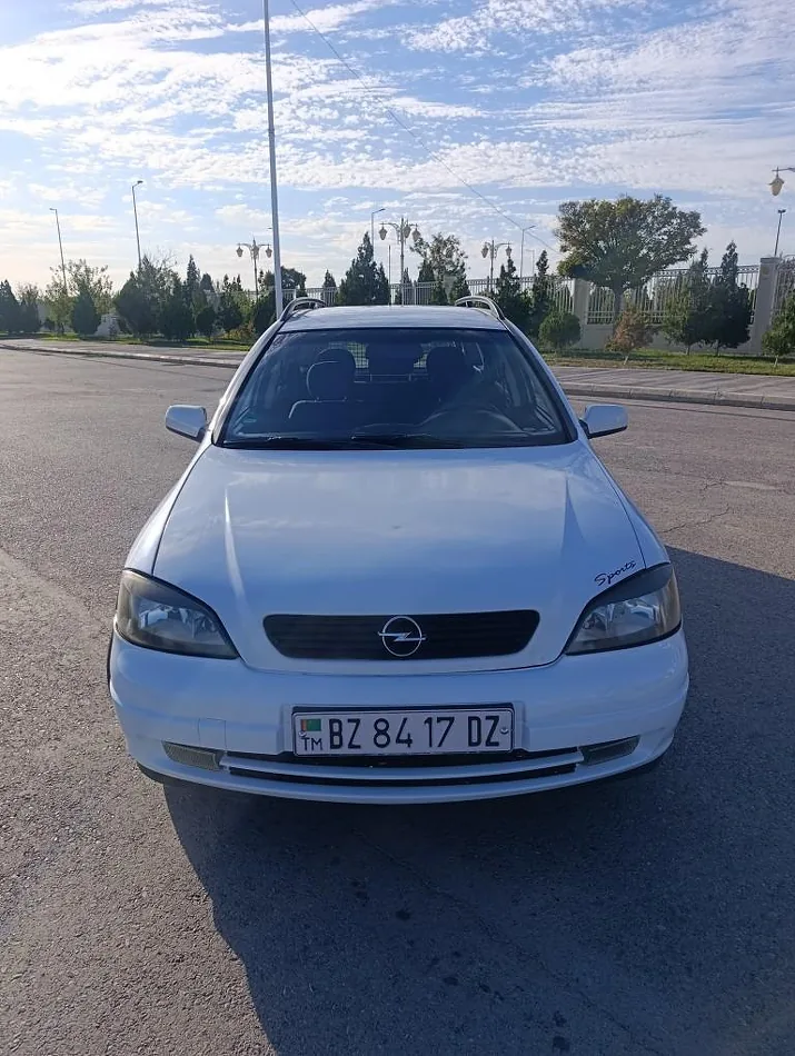 Opel Astra 2002 - 1