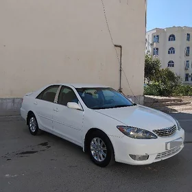Toyota Camry 2005