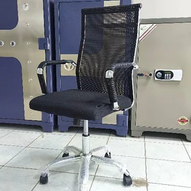 Ofis ucin kreslo