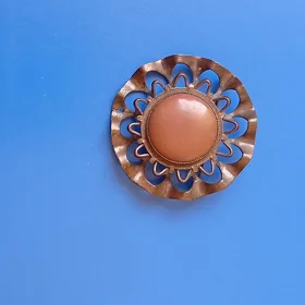 Брошь «Солнце» (Чехословакия), 1960-е гг.