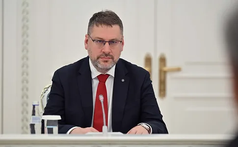 Глава МИД Туркменистана встретился со спецпредставителем ЕС по Центральной Азии