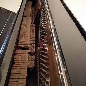 Pianino