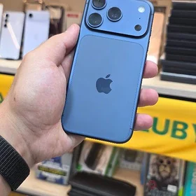 iphone 17 pro 256.  94%