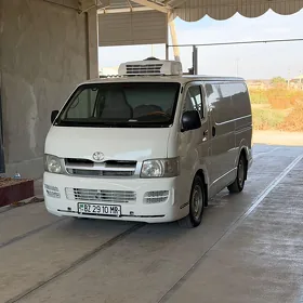 Toyota Hiace 2006