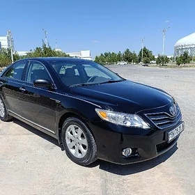 Toyota Camry 2011