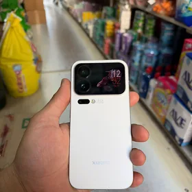 XIAOMI 17 PRO