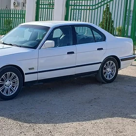 BMW 525 1990