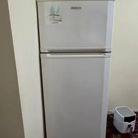 haladilnik beko