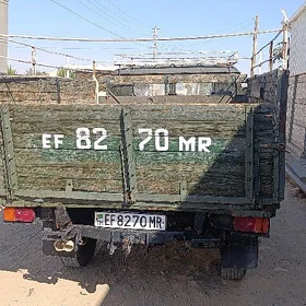 UAZ Profi 1984