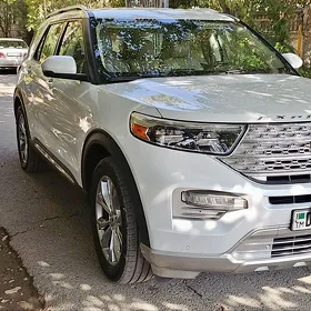 Ford Explorer 2021