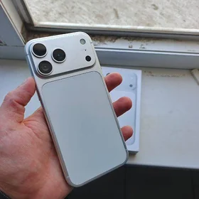 İphone 17pro max obmen