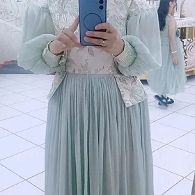 Wecherny koynek