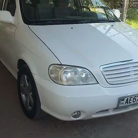 Kia Carnival 2003
