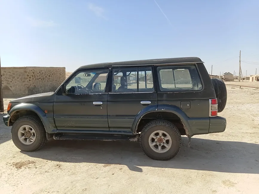 Mitsubishi Montero 1995 - 1