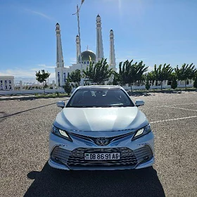 Toyota Camry 2020