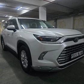 Toyota Highlander 2024