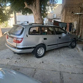Toyota Corona 1995