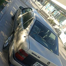 Opel Vectra 1990