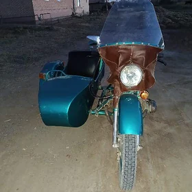 Ural 5557 1980