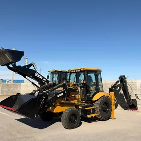 JCB 3CX Compact 2026