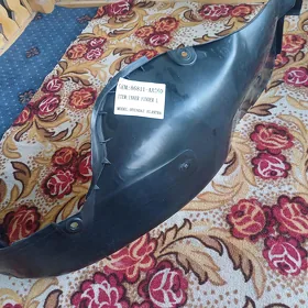 Elantra podkrylnyk sag tarap