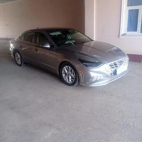 Hyundai Sonata 2022