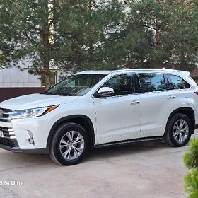 Toyota Highlander 2015