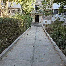 1mkr Bauman koçe 1etaj 2komn