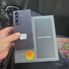 Z Fold 8 ultra 12/512gb