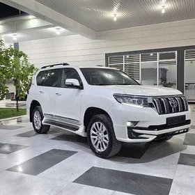 Toyota Land Cruiser Prado 2023