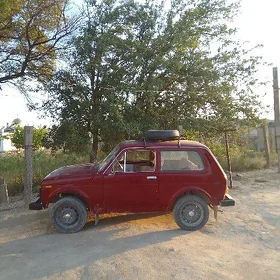 Lada Niva 1986