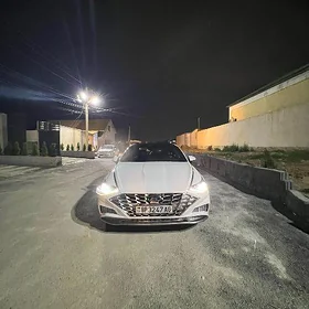 Hyundai Sonata 2021