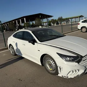 Hyundai Sonata 2022