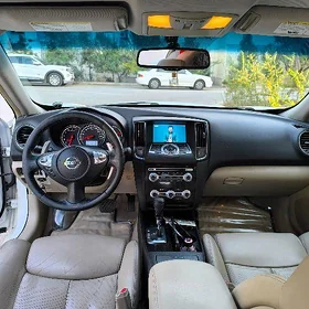 Nissan Maxima 2013