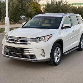 Toyota Highlander 2017